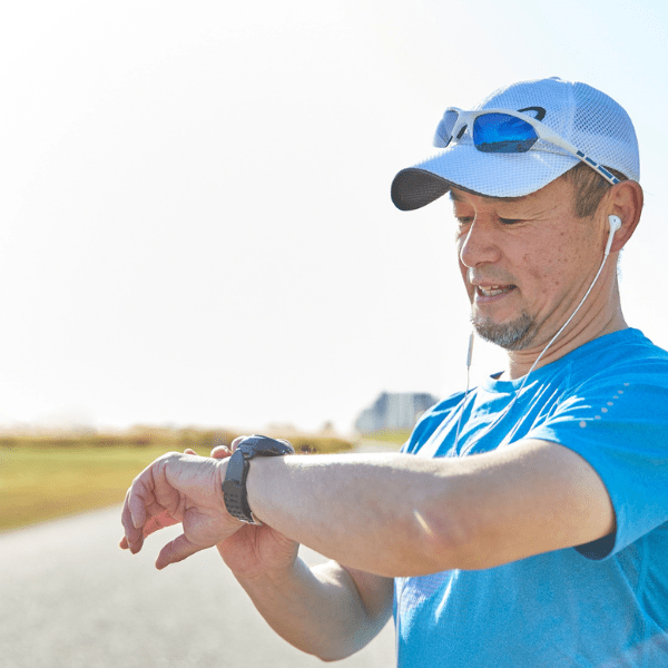 アウトドア用スマートウォッチの機能とは？おすすめモデル5選 - スマートウォッチMibro日本公式サイト